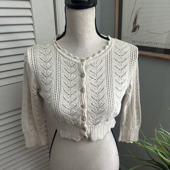 Vintage EXPRESS Sweater Medium Cream Cropped Pointelle Cardigan Retro Y2K Preppy - Picture 1 of 8